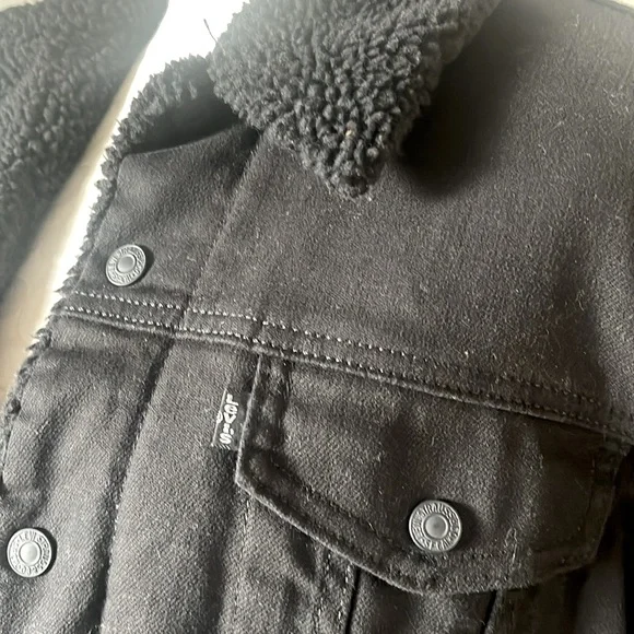 Levi’s Original Sherpa Trucker Jacket Updated Fit XL in Black - Picture 3 of 7